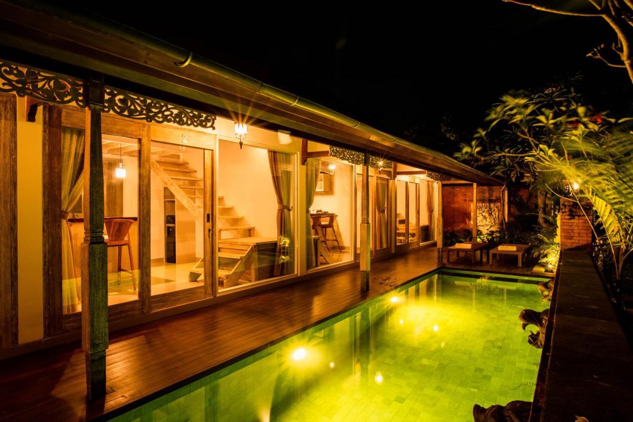 Istha Puri By Dwaraloka Villa Gianyar  Exterior photo